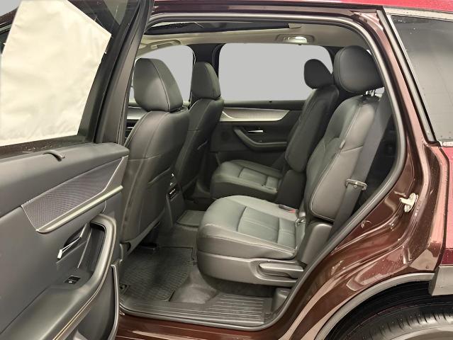 2025 Mazda CX-90 Vehicle Photo in Green Bay, WI 54304