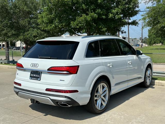 2025 Audi Q7 Vehicle Photo in HOUSTON, TX 77090