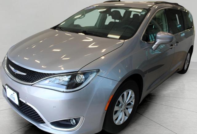 2019 Chrysler Pacifica Vehicle Photo in Green Bay, WI 54304