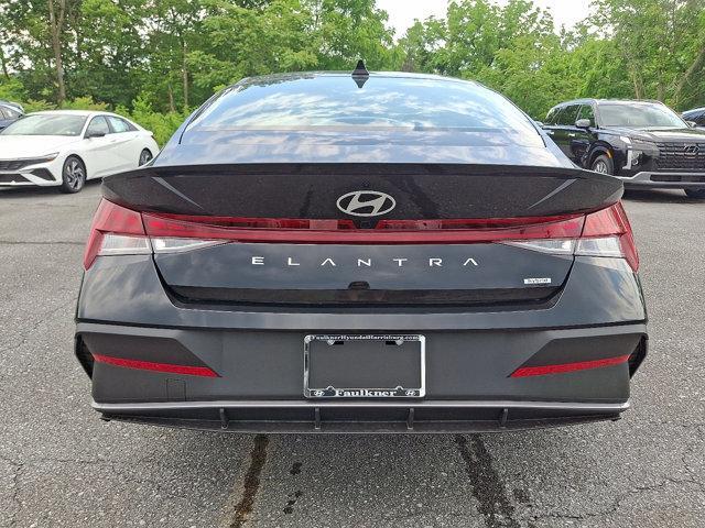 2025 Hyundai ELANTRA Hybrid Vehicle Photo in Harrisburg, PA 17111