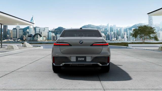 2025 BMW 740i xDrive Vehicle Photo in GRAPEVINE, TX 76051