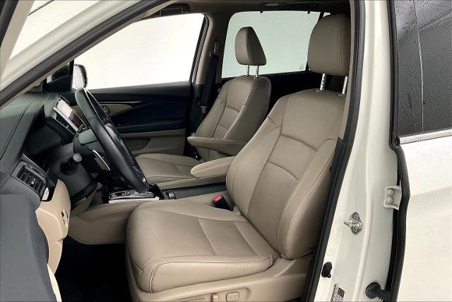 2017 Honda Pilot Vehicle Photo in Grapevine, TX 76051