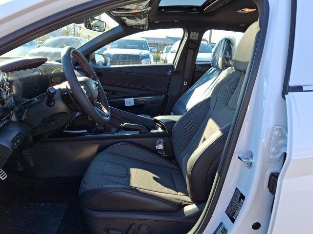 2025 Hyundai ELANTRA Vehicle Photo in Philadelphia, PA 19116