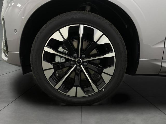 2026 Volvo XC60 Vehicle Photo in Appleton, WI 54913
