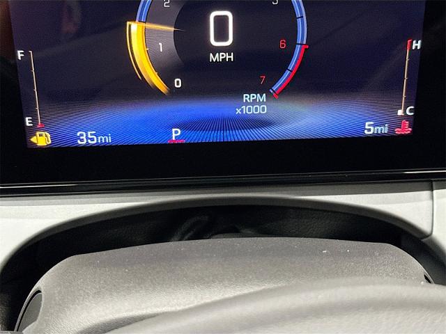2025 Chevrolet Trax Vehicle Photo in EVERETT, WA 98203-5662