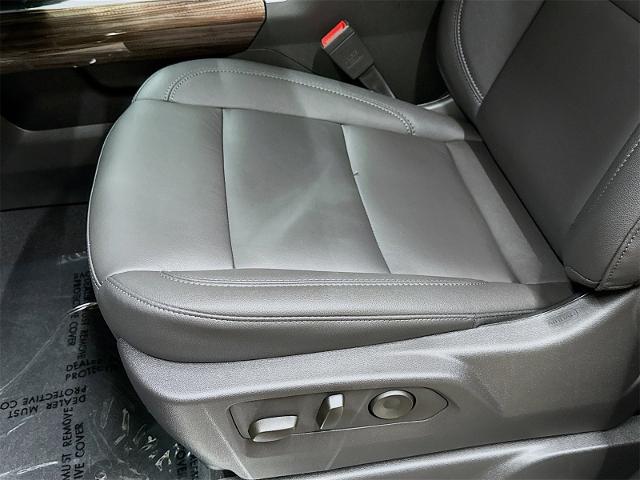 2025 Chevrolet Silverado 1500 Vehicle Photo in EVERETT, WA 98203-5662