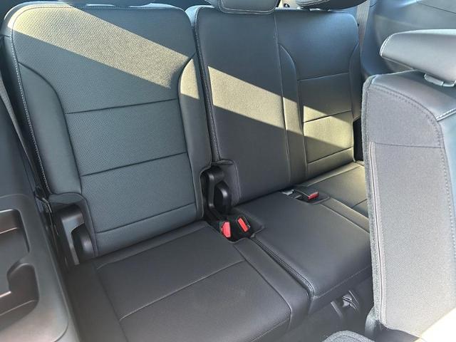 2026 Chevrolet Traverse Vehicle Photo in COLUMBIA, MO 65203-3903