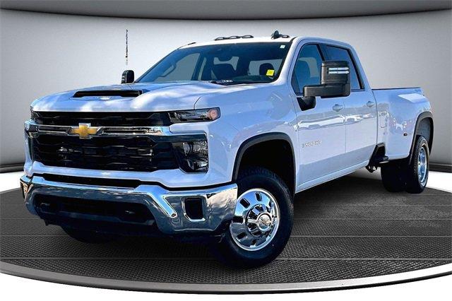 2026 Chevrolet Silverado 3500HD LT Crew Cab LB DRW 4WD