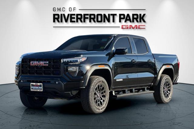 View vehicle photo 7