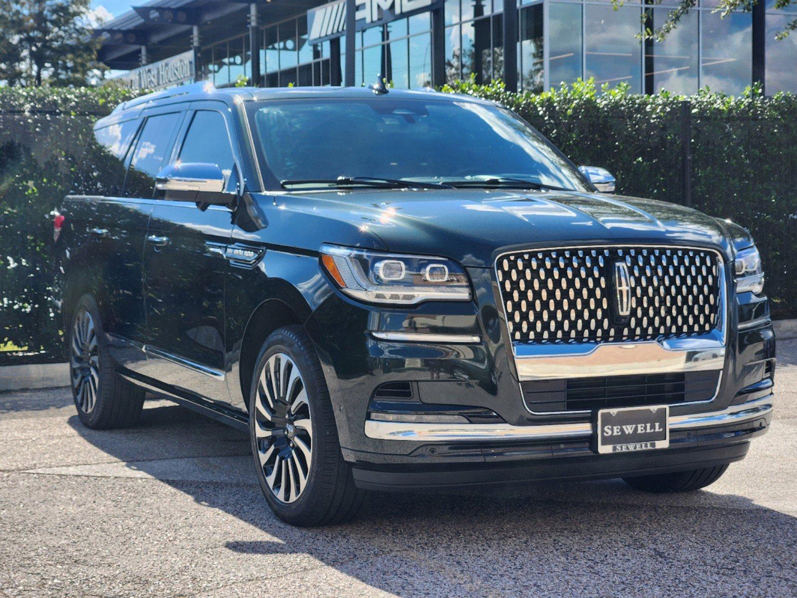 2023 Lincoln Navigator Vehicle Photo in HOUSTON, TX 77079