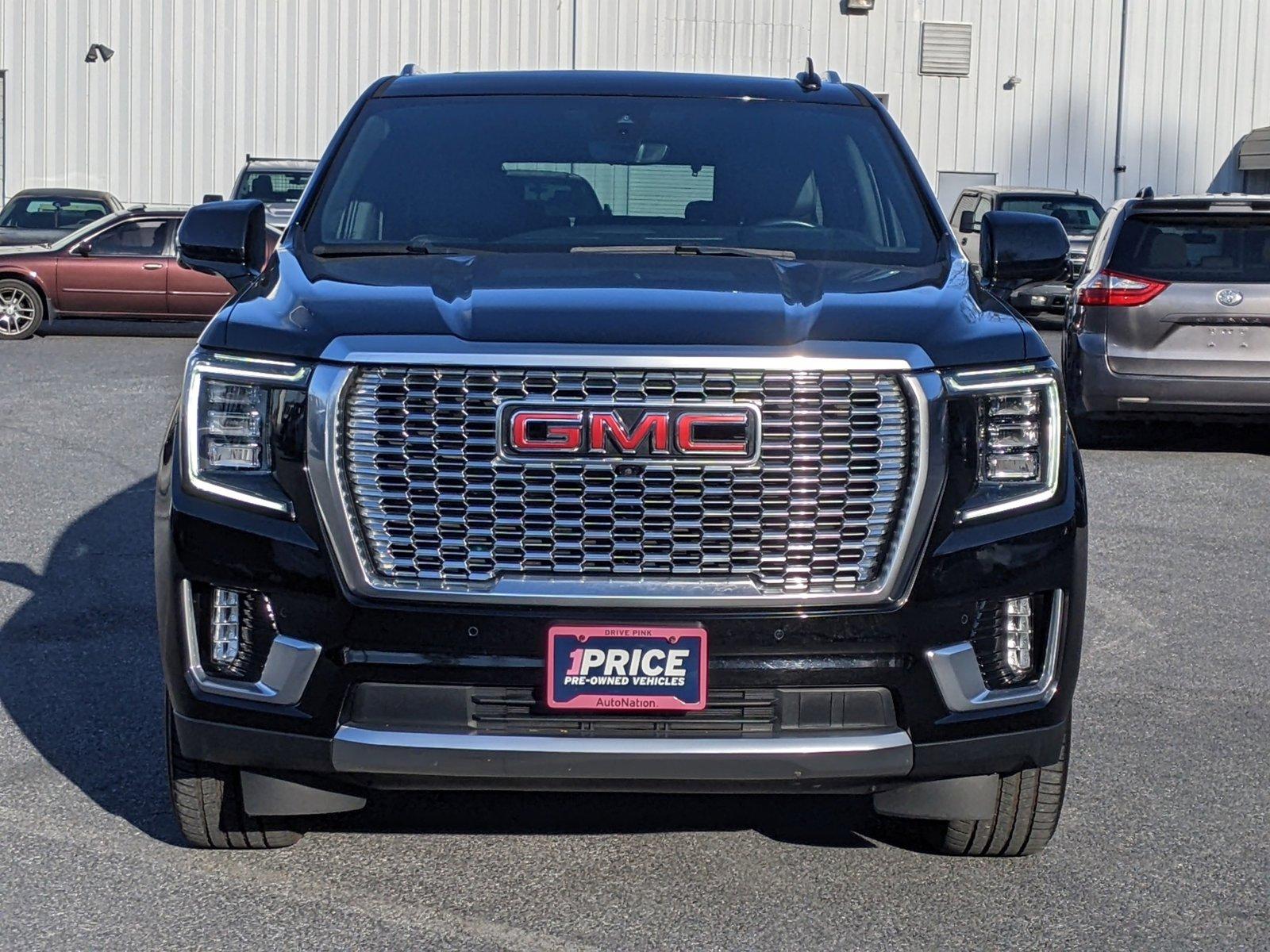 2021 GMC Yukon XL Vehicle Photo in TIMONIUM, MD 21093-2300