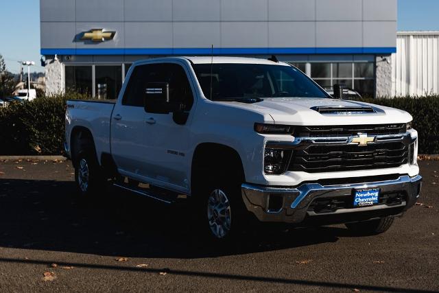 2024 Chevrolet Silverado 2500 HD Vehicle Photo in NEWBERG, OR 97132-1927