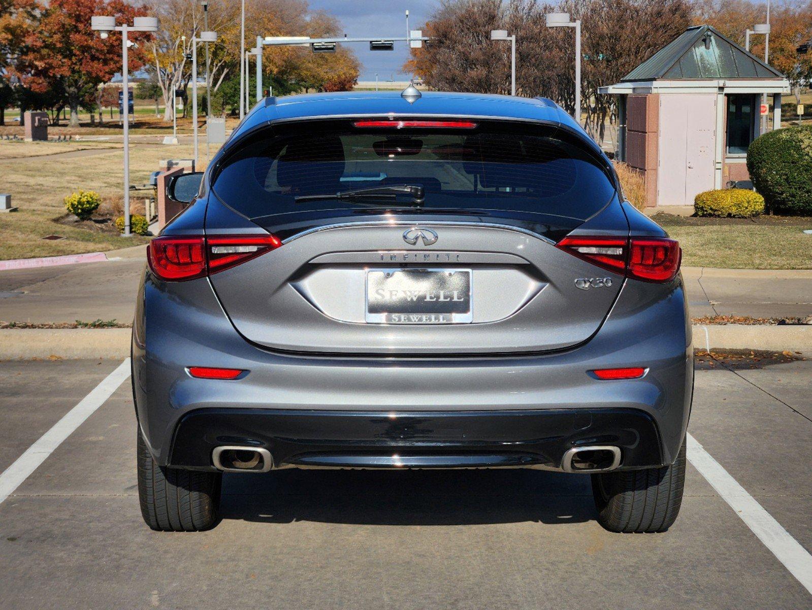 2017 INFINITI QX30 Vehicle Photo in PLANO, TX 75024