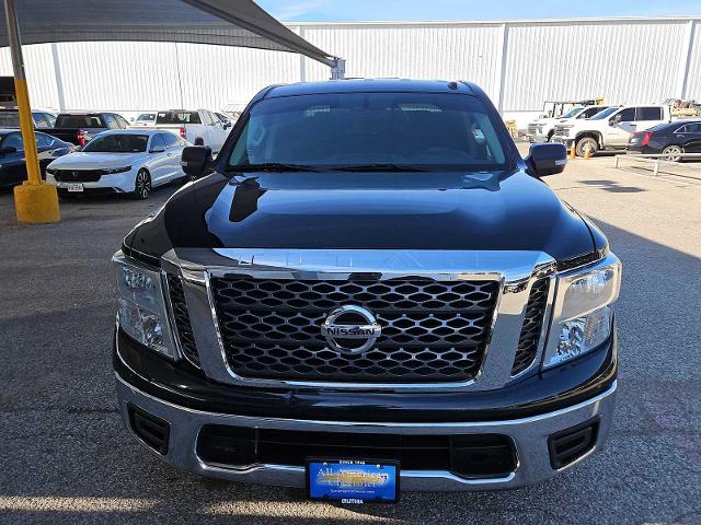 2017 Nissan Titan Vehicle Photo in SAN ANGELO, TX 76903-5798