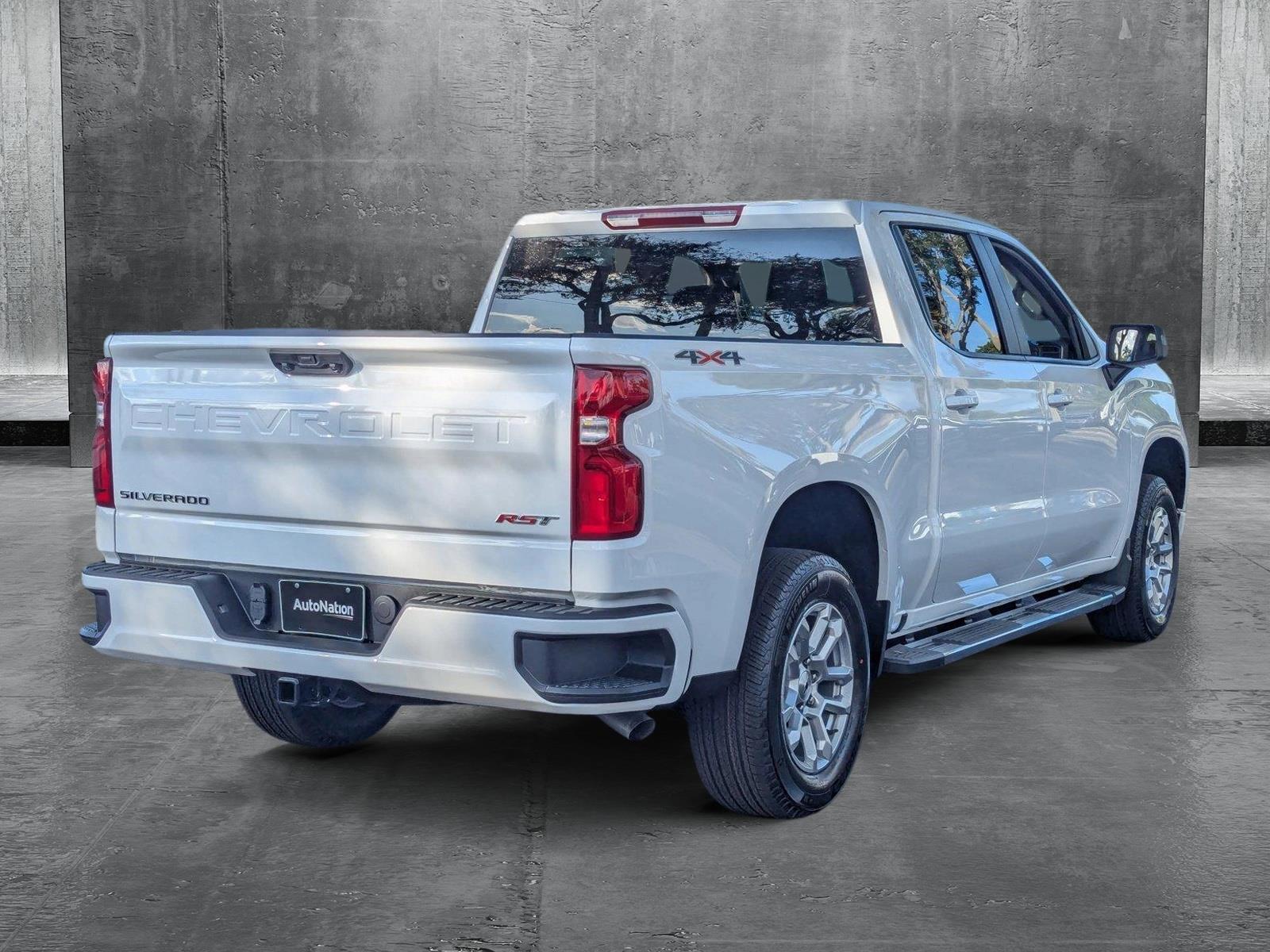 2025 Chevrolet Silverado 1500 Vehicle Photo in GREENACRES, FL 33463-3207