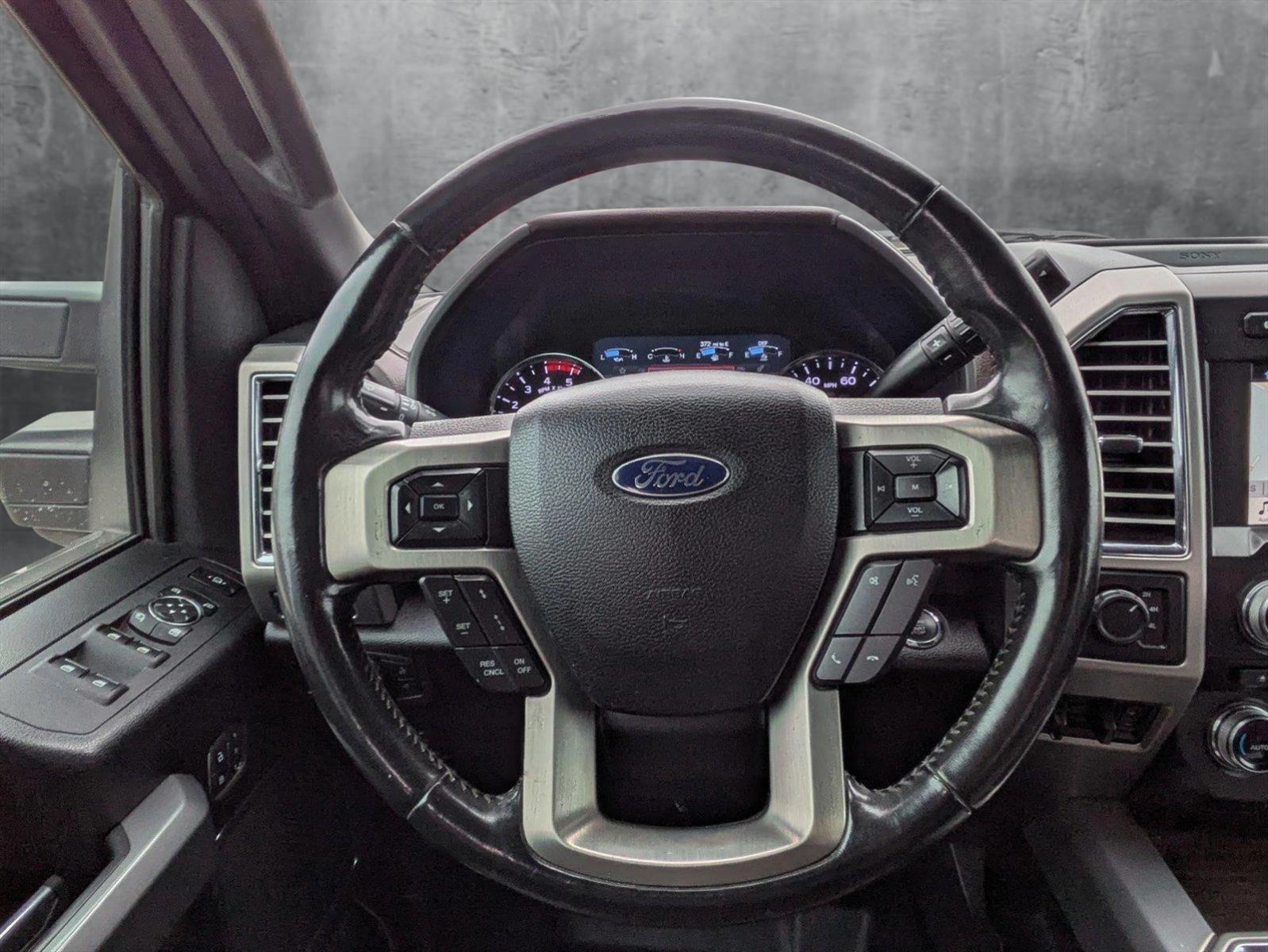 2017 Ford Super Duty F-350 SRW Vehicle Photo in Corpus Christi, TX 78415