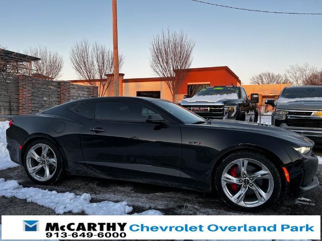 Used 2022 Chevrolet Camaro LT1 with VIN 1G1FE1R79N0104102 for sale in Kansas City