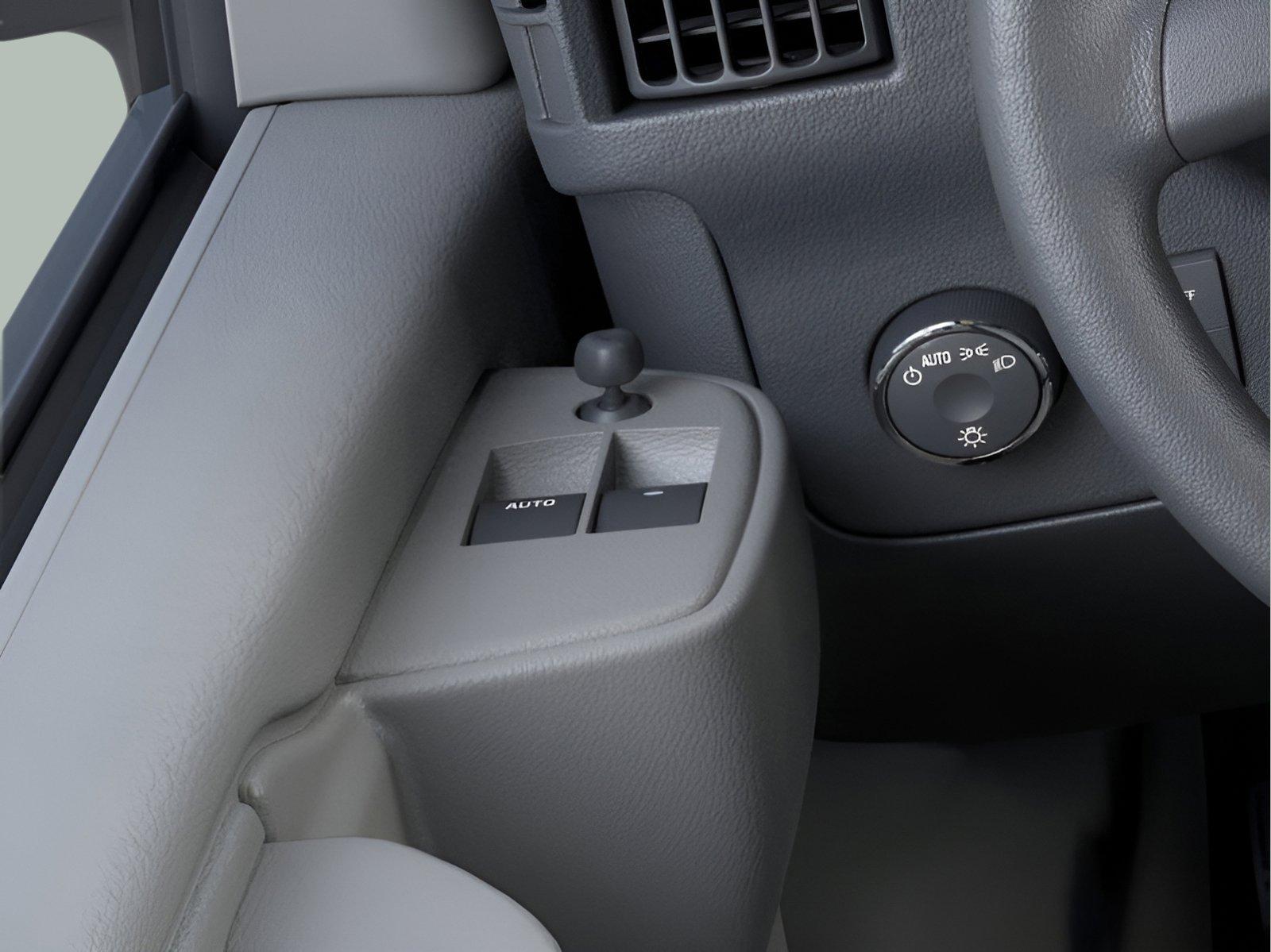 2025 Chevrolet Express Cargo 2500 Vehicle Photo in GEORGETOWN, TX 78626-7508
