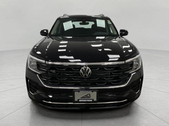 2025 Volkswagen Atlas Vehicle Photo in Appleton, WI 54913