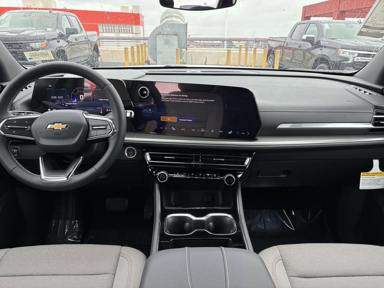 2025 Chevrolet Traverse Vehicle Photo in LOS ANGELES, CA 90007-3794