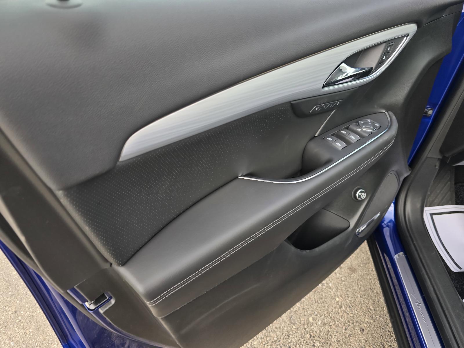 2025 Buick Envision Vehicle Photo in Rolla, MO 65401