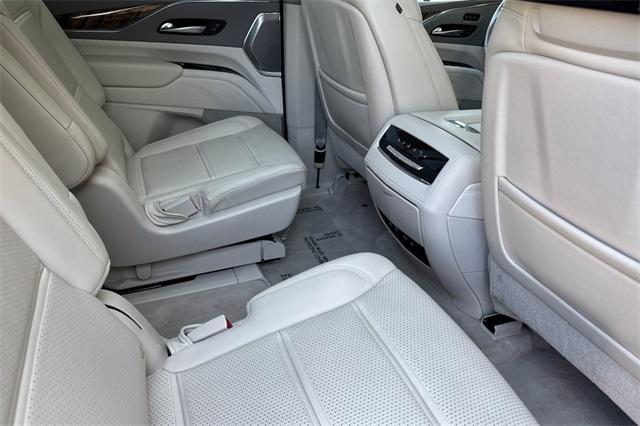 2021 Cadillac Escalade Vehicle Photo in ELK GROVE, CA 95757-8703