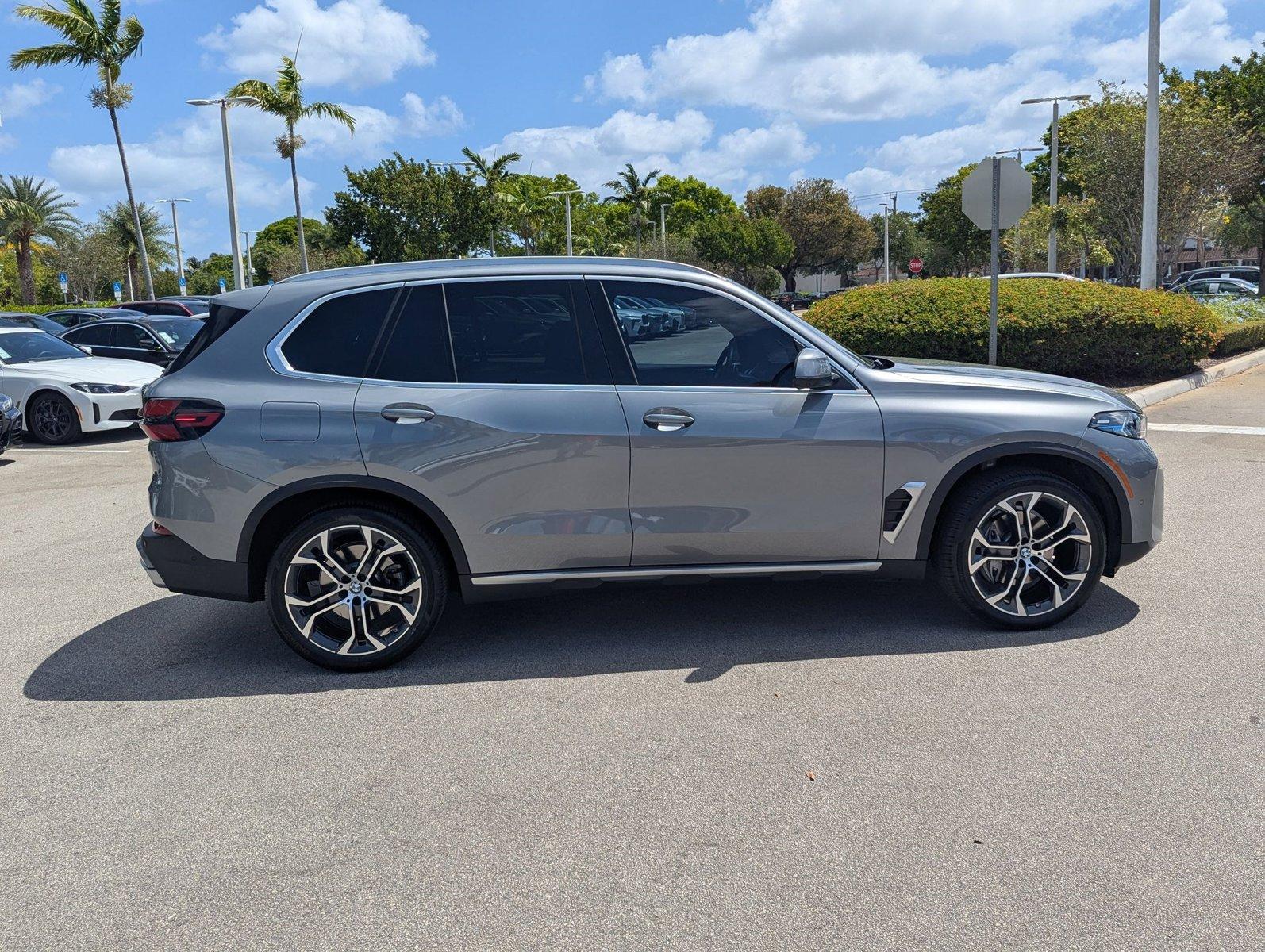 2024 BMW X5 sDrive40i Vehicle Photo in Delray Beach, FL 33444