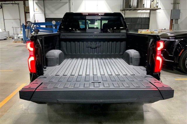 2025 Chevrolet Silverado 1500 Vehicle Photo in KANSAS CITY, MO 64114-4502