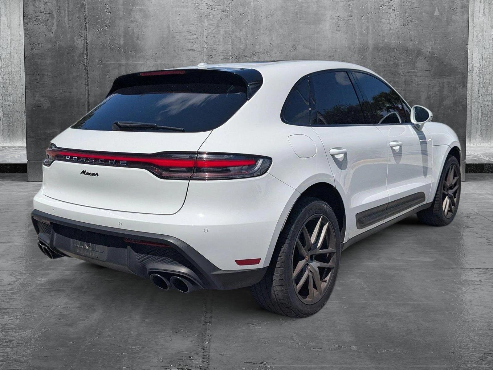 2023 Porsche Macan Vehicle Photo in Pompano Beach, FL 33064