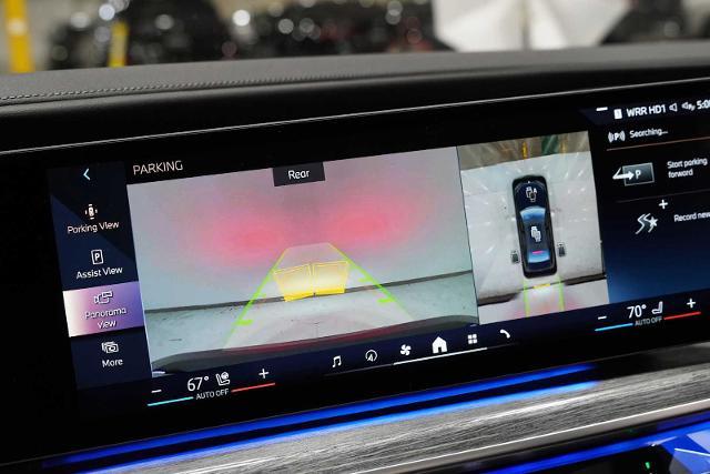 2024 BMW 760i xDrive Vehicle Photo in GRAPEVINE, TX 76051