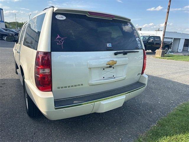 2014 Chevrolet Suburban Vehicle Photo in LANCASTER, PA 17601-0000
