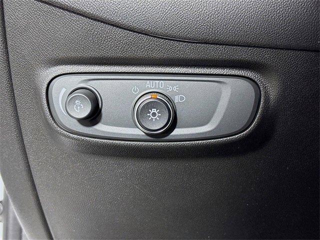 2020 Chevrolet Equinox Vehicle Photo in PUYALLUP, WA 98371-4149