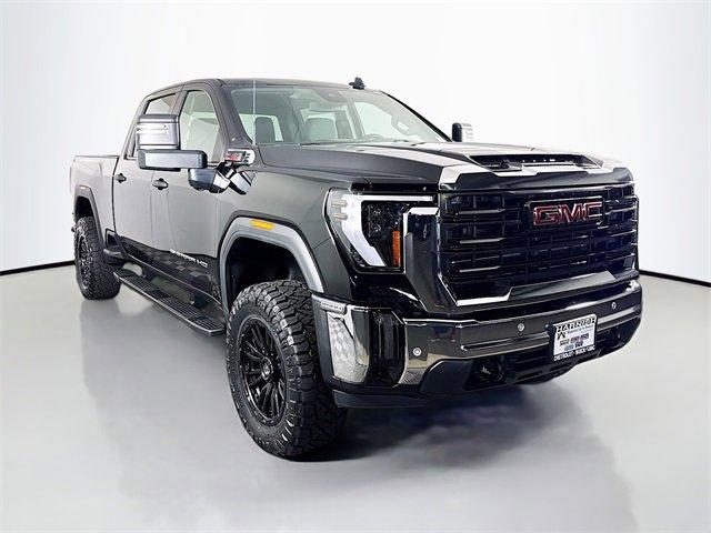 2025 GMC Sierra 2500 HD Vehicle Photo in PUYALLUP, WA 98371-4149
