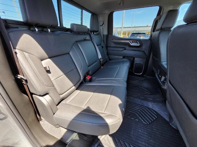 2023 Chevrolet Silverado 1500 Vehicle Photo in GREEN BAY, WI 54304-5303