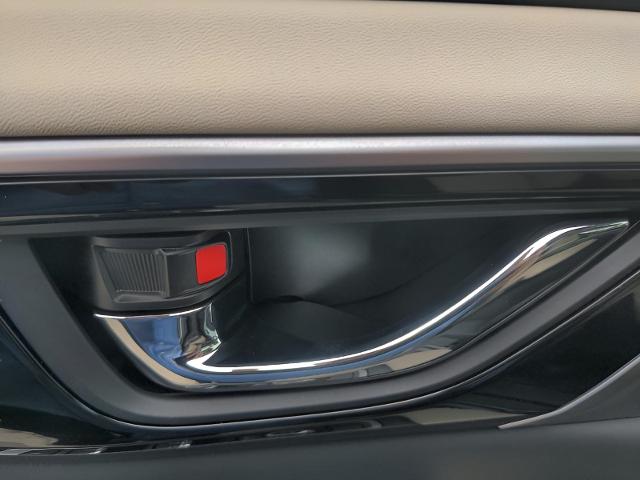 2025 Subaru Outback Vehicle Photo in Green Bay, WI 54304