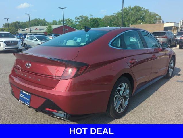 2023 Hyundai SONATA Vehicle Photo in Merrillville, IN 46410