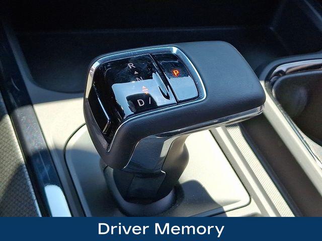 2024 Chevrolet Silverado 1500 Vehicle Photo in PAWLING, NY 12564-3219