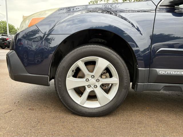 2013 Subaru Outback Vehicle Photo in DALLAS, TX 75209