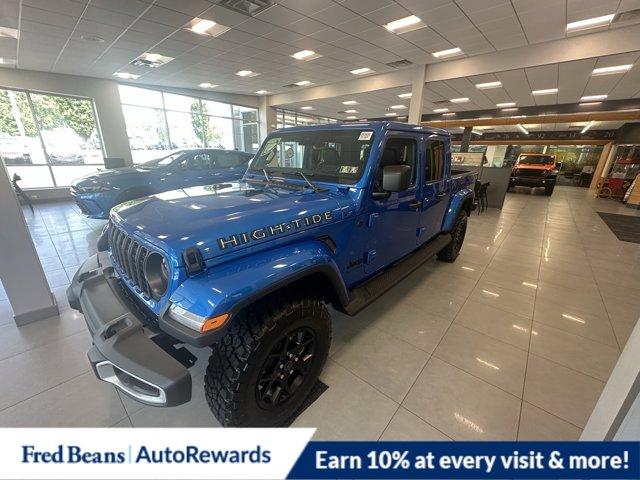 2025 Jeep Gladiator Vehicle Photo in Doylsetown, PA 18901