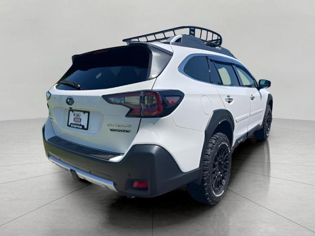 2024 Subaru Outback Vehicle Photo in Oshkosh, WI 54904