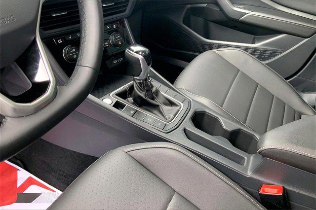 2024 Volkswagen Jetta Vehicle Photo in INDEPENDENCE, MO 64055-1377