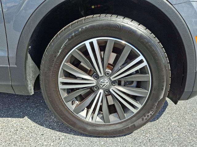 2018 Volkswagen Tiguan Vehicle Photo in HARRISBURG, PA 17111-1033