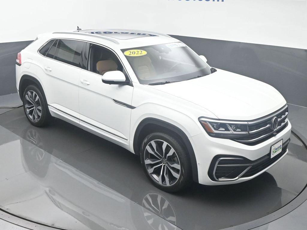 2022 Volkswagen Atlas Cross Sport Vehicle Photo in Marion, IA 52302