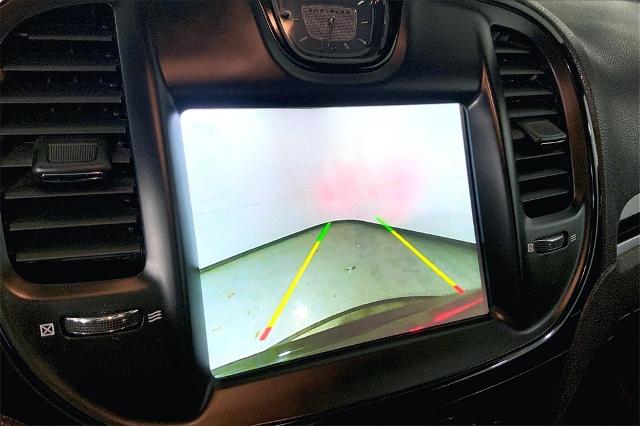 2022 Chrysler 300 Vehicle Photo in Kansas City, MO 64114