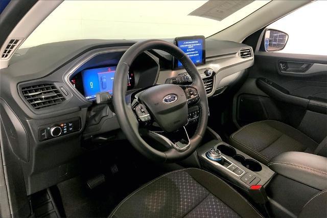 2023 Ford Escape Vehicle Photo in Kansas City, MO 64114
