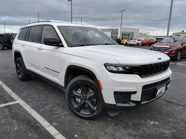 2023 Jeep Grand Cherokee L Vehicle Photo in GREEN BAY, WI 54304-5303