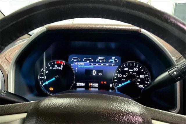 2020 Ford Super Duty F-250 SRW Vehicle Photo in TOPEKA, KS 66609-0000