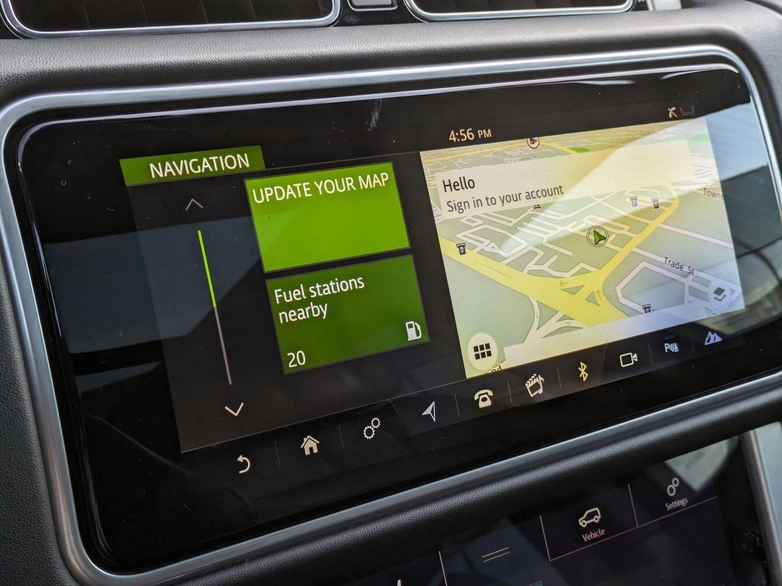 2022 Land Rover Range Rover Vehicle Photo in Bethesda, MD 20852