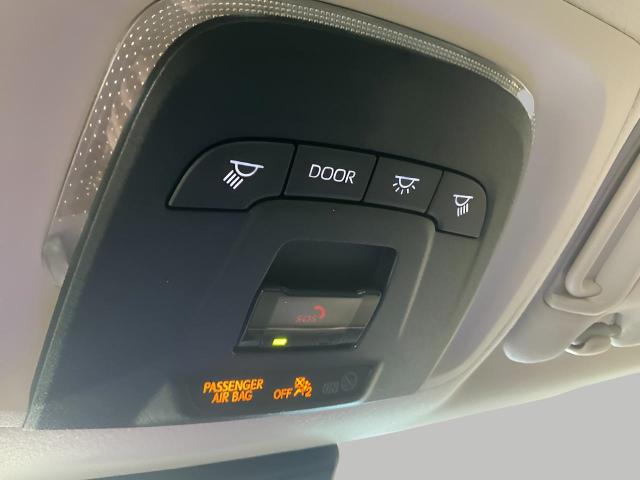 2025 Toyota Corolla Vehicle Photo in Oshkosh, WI 54904