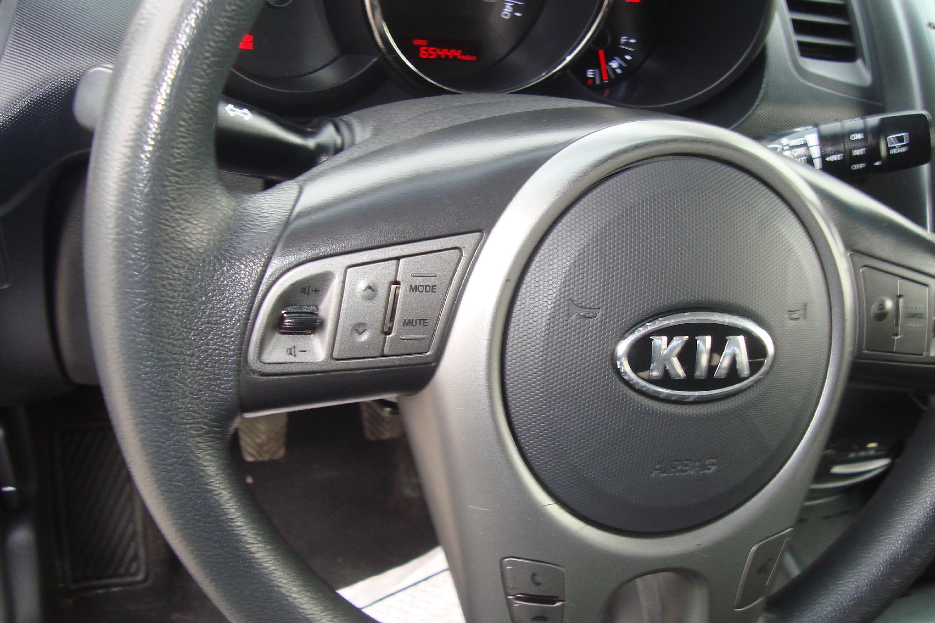 2011 Kia Soul Vehicle Photo in PORTSMOUTH, NH 03801-4196